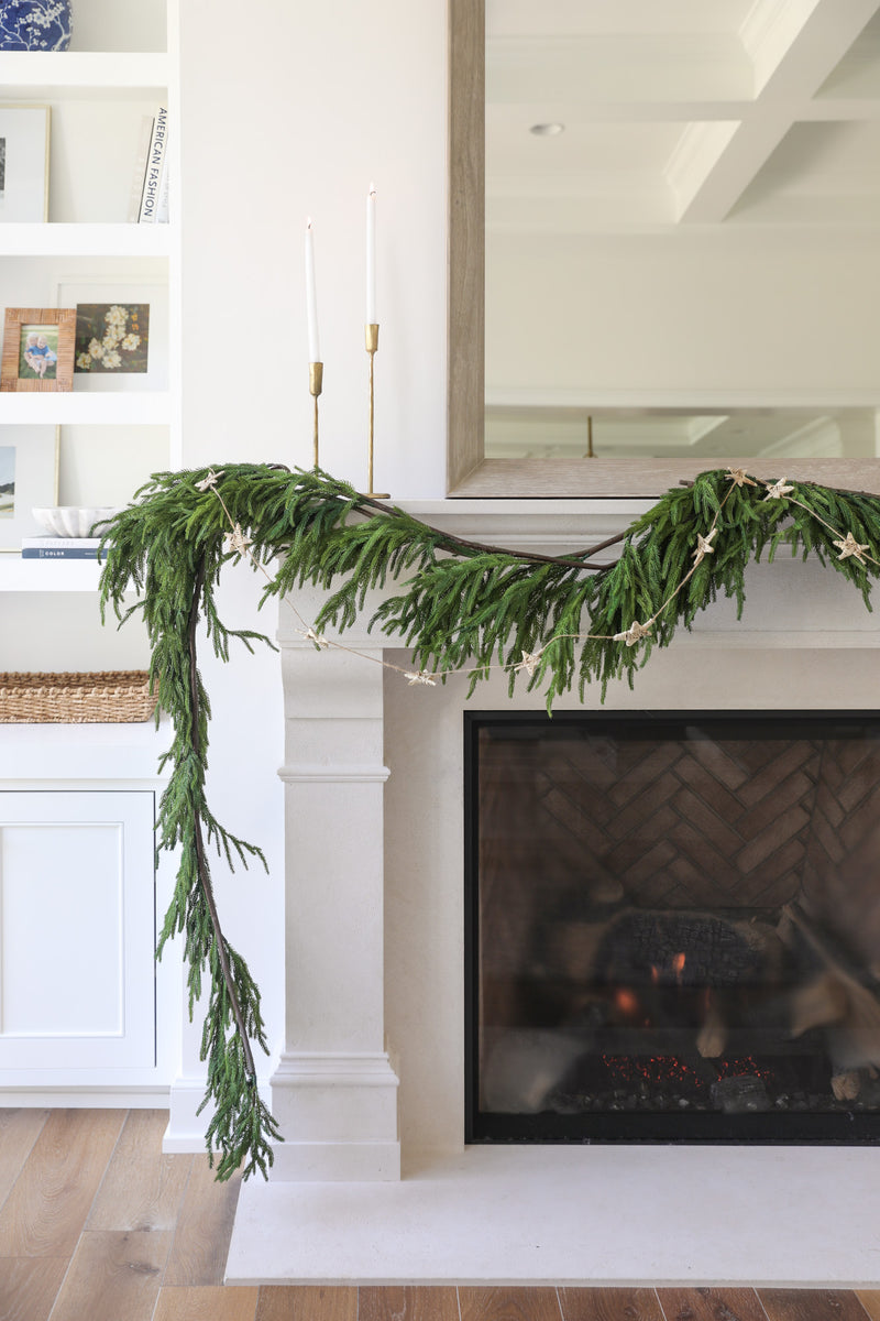 WOVEN STAR GARLAND