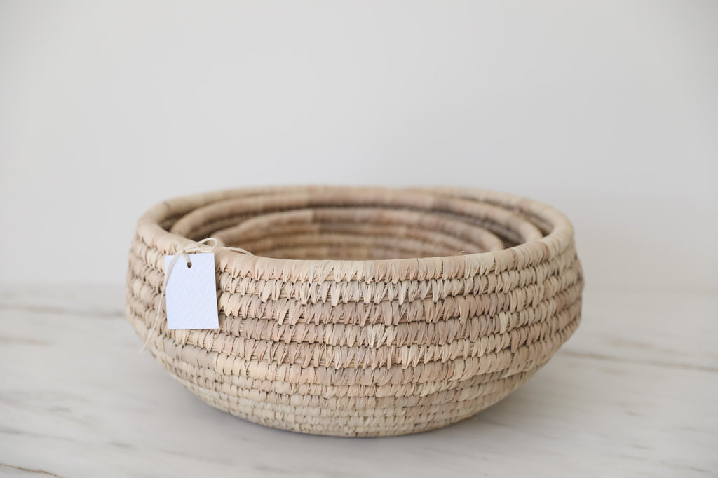 HAND WOVEN ROUND BASKETS