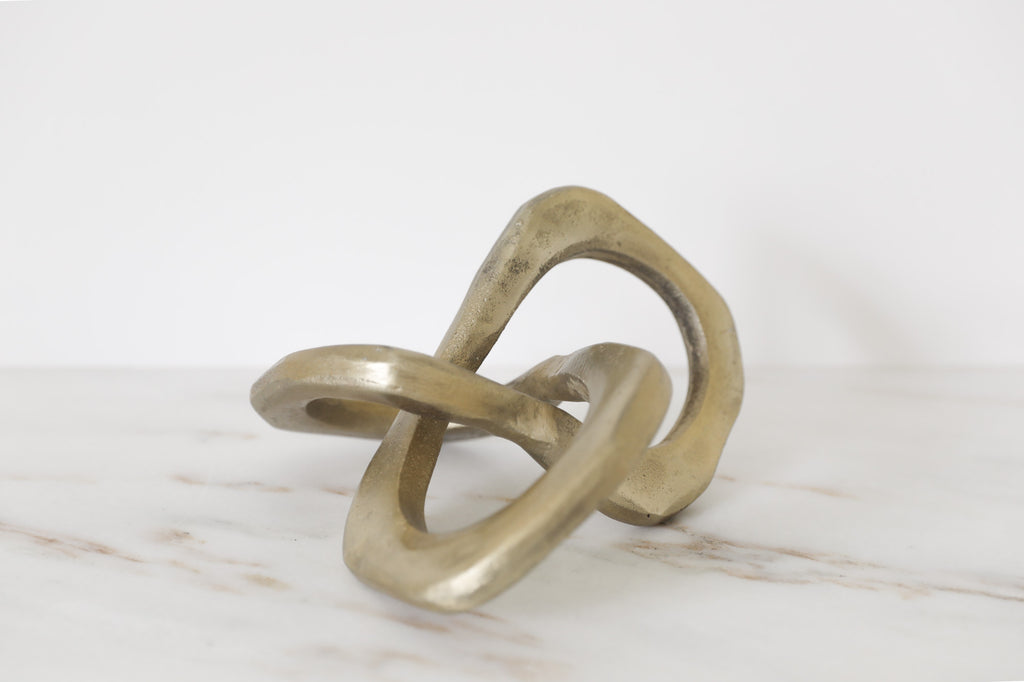 BRASS LOOPED DECORATIVE OBJECT