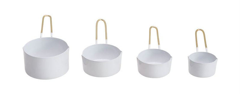 WHITE MEASURING CUPS